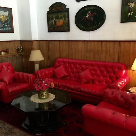 ביירות Embassy Hotel מראה חיצוני תמונה