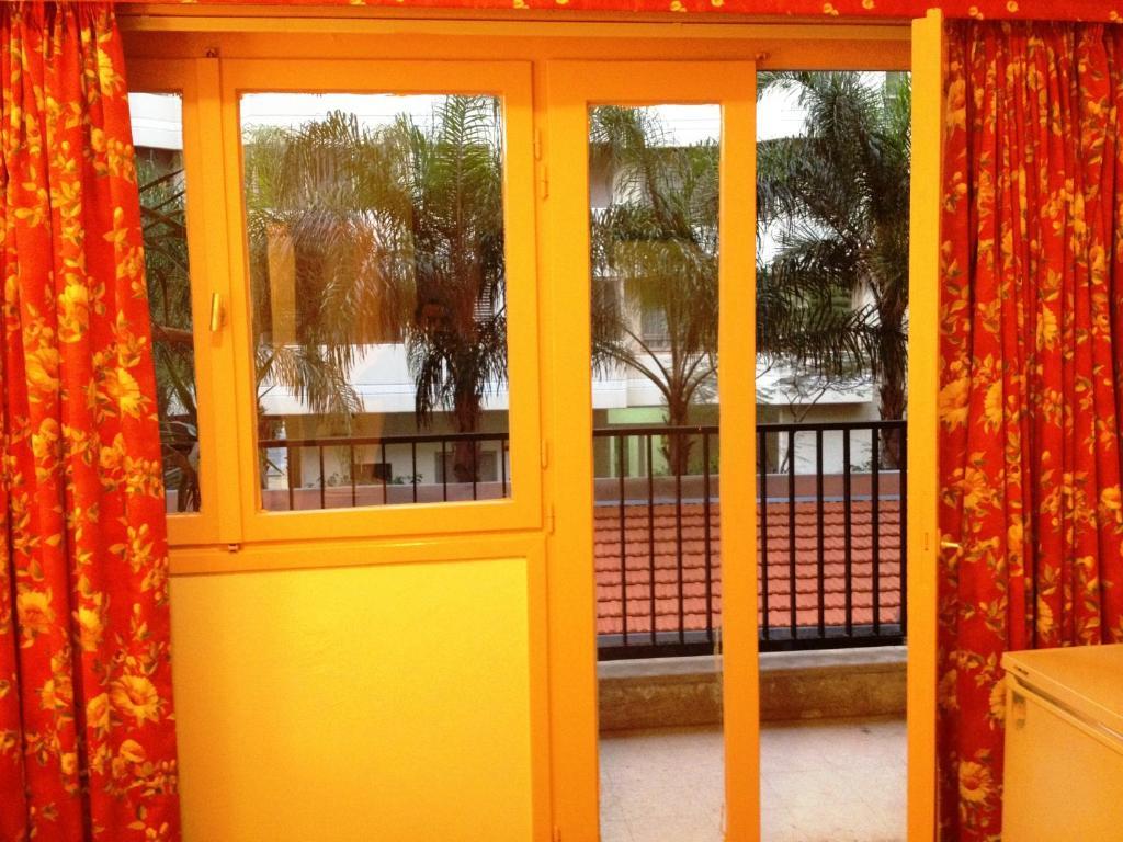 ביירות Embassy Hotel חדר תמונה