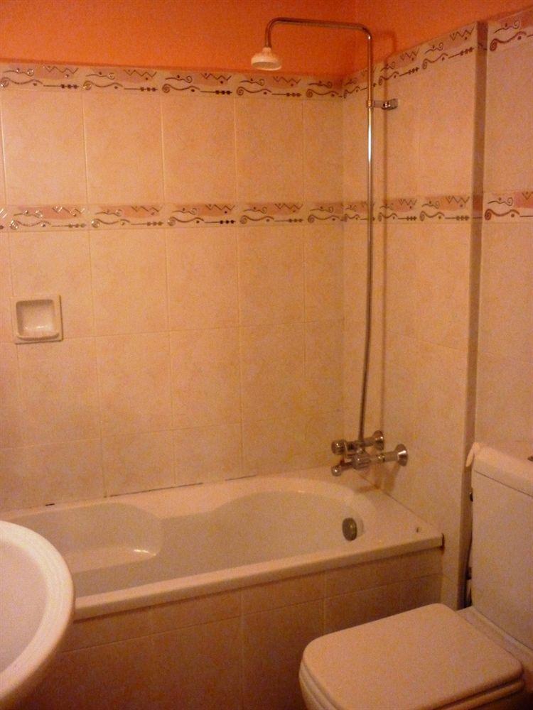 ביירות Embassy Hotel מראה חיצוני תמונה