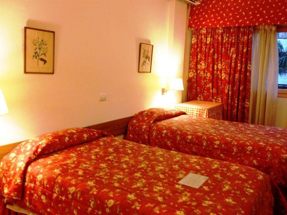 ביירות Embassy Hotel מראה חיצוני תמונה