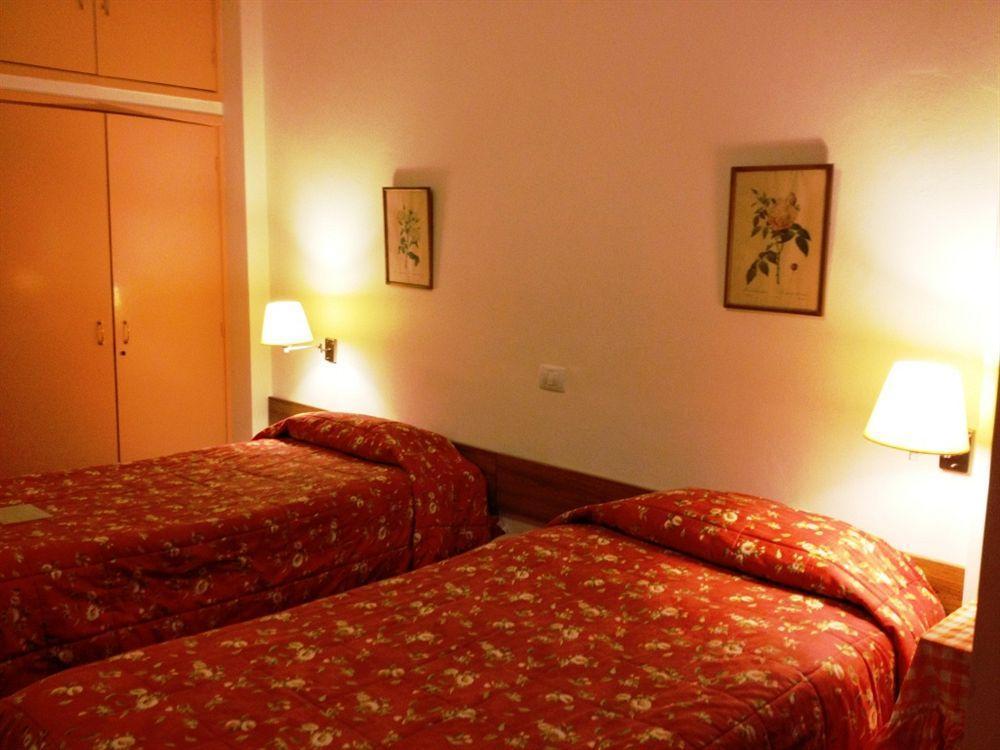ביירות Embassy Hotel מראה חיצוני תמונה